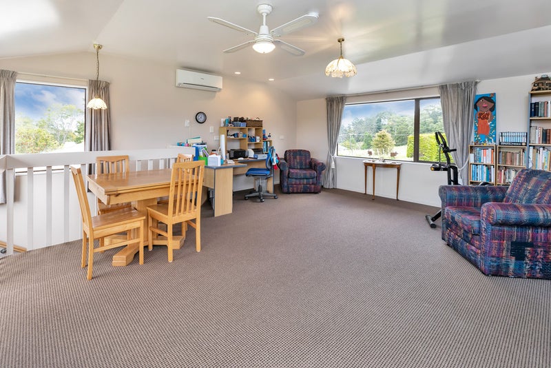 3 Taha Road, Kamo - Carousel 26