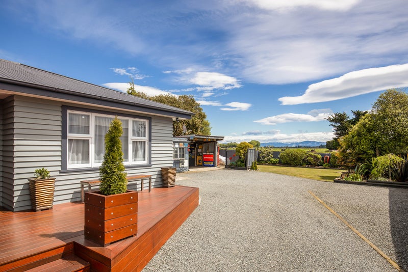 1277 Main North Road, Kaiapoi - Carousel 1