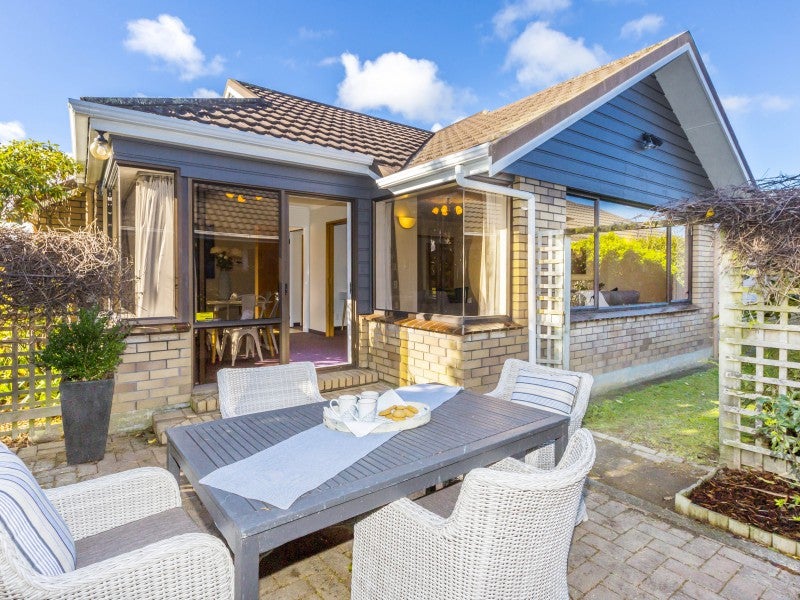 74 McParland Street, Elderslea, Upper Hutt - Carousel 20