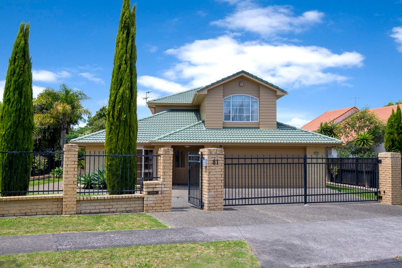 81 Edendale Road, Somerville, Manukau - Carousel 1