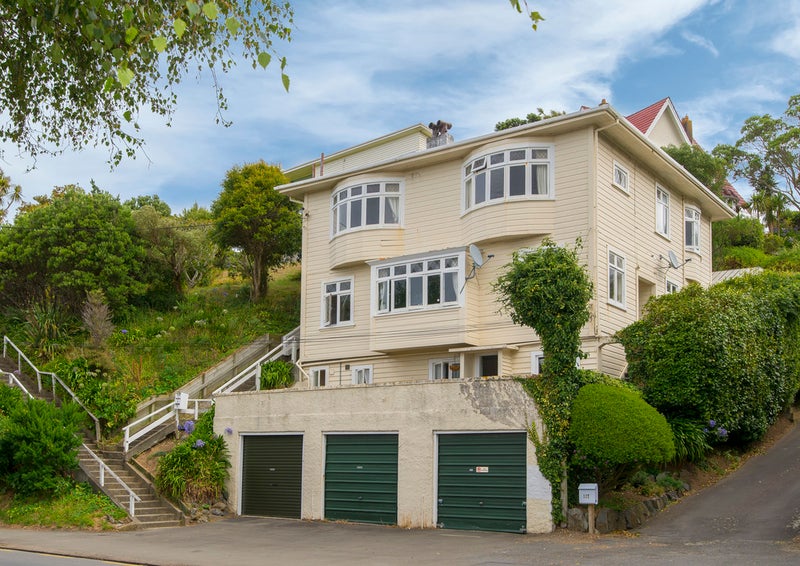 115 Upland Road, Kelburn, Wellington - Carousel 1