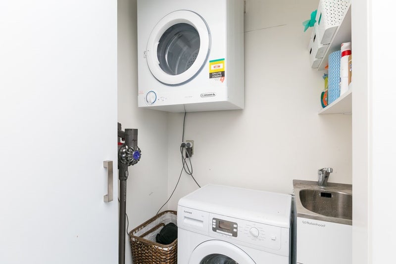 19B Miles Cres, Newlands, Wellington - Carousel 18