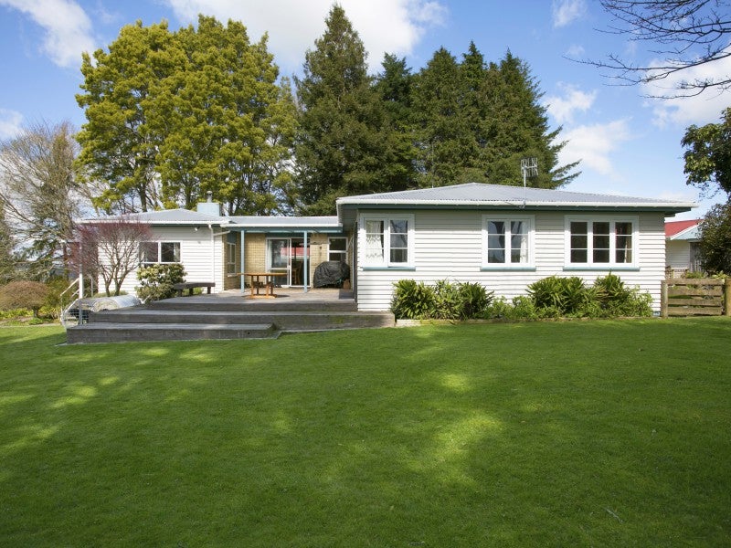 353 Oruanui Road, Taupo - Carousel 1