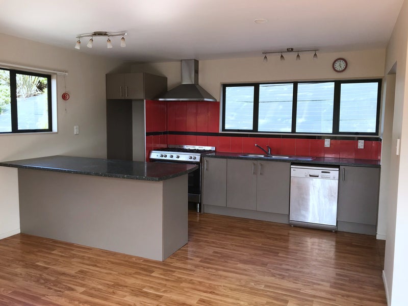 177 Coatesville-Riverhead Highway, Albany - Carousel 2