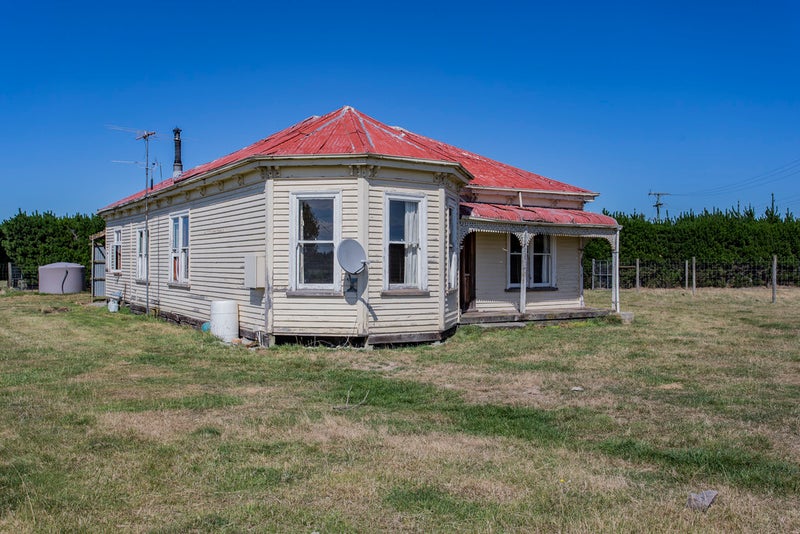 2331 Bealey Road, Darfield - Carousel 2