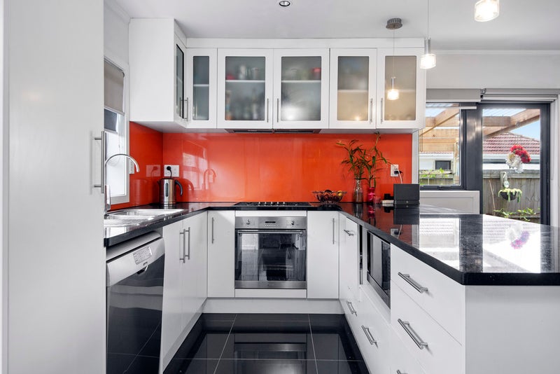 19 Churchill Avenue, Manurewa, Auckland - Carousel 2