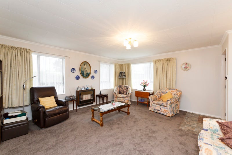 165 College Street, Awapuni, Palmerston North - Carousel 2