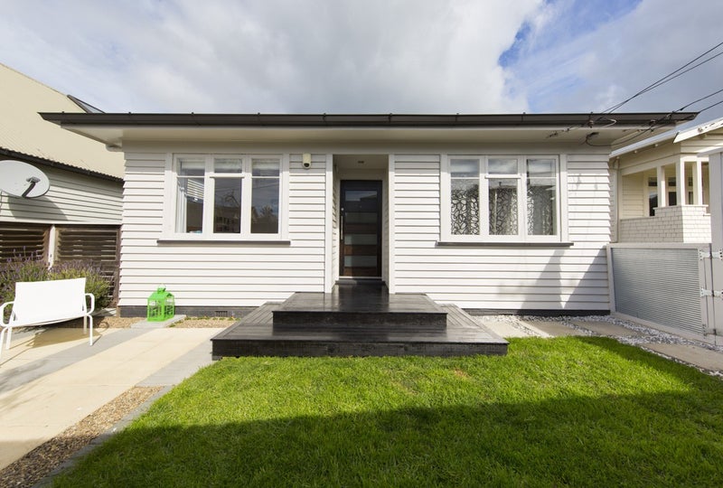 48 Westmere Crescent, Westmere, Auckland - Carousel 2