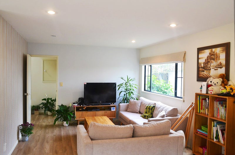 1/5 Arirang Rise, Pinehill, Auckland - Carousel 1