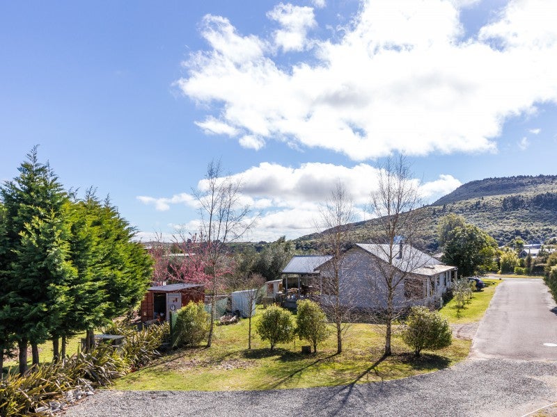 13 Te Awha Place, KURATAU, TURANGI - Carousel 19