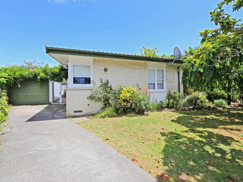 15 Sunderland Drive, Flaxmere, Hastings - Carousel 2