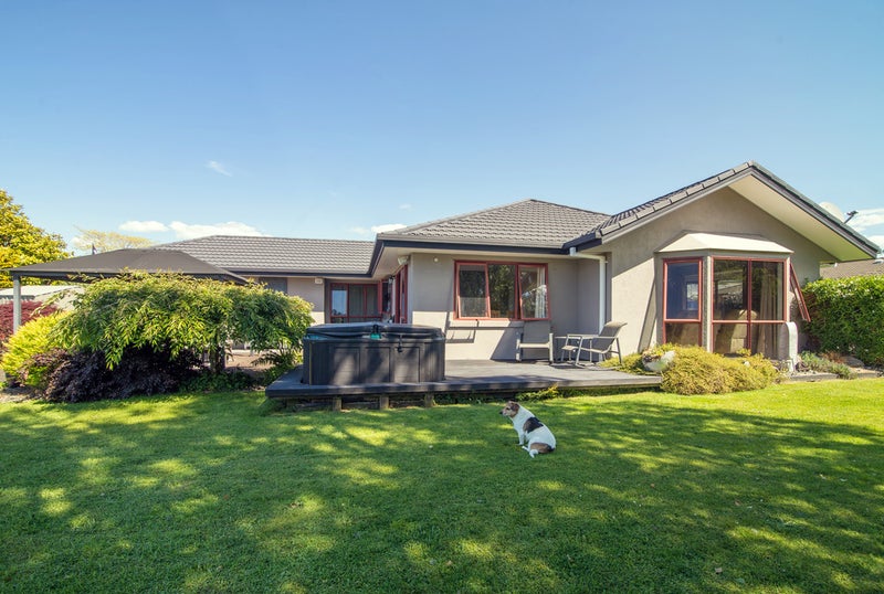 12 McCahon Drive, Pukehangi, Rotorua - Carousel 2