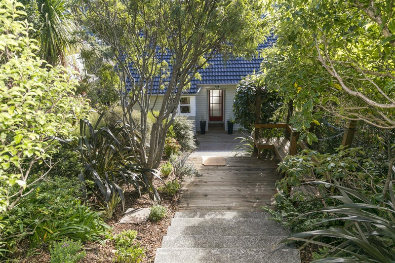 21 Bankot Crescent, Ngaio, Wellington - Carousel 2