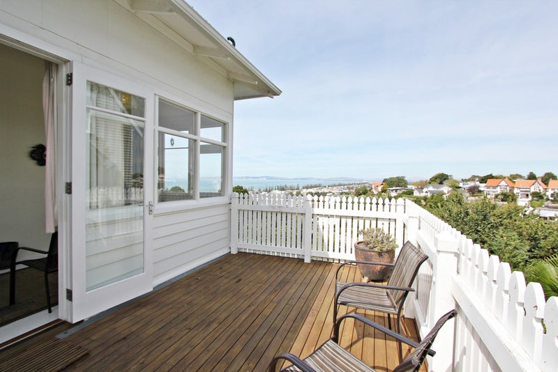 15 Corry Avenue, Bluff Hill, Napier - Carousel 20