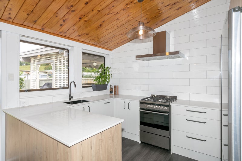 125 Amanda Avenue, Dinsdale, Hamilton - Carousel 2