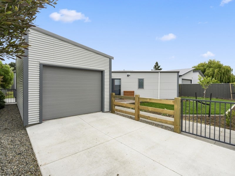 15A Roberts Street, Martinborough - Carousel 2