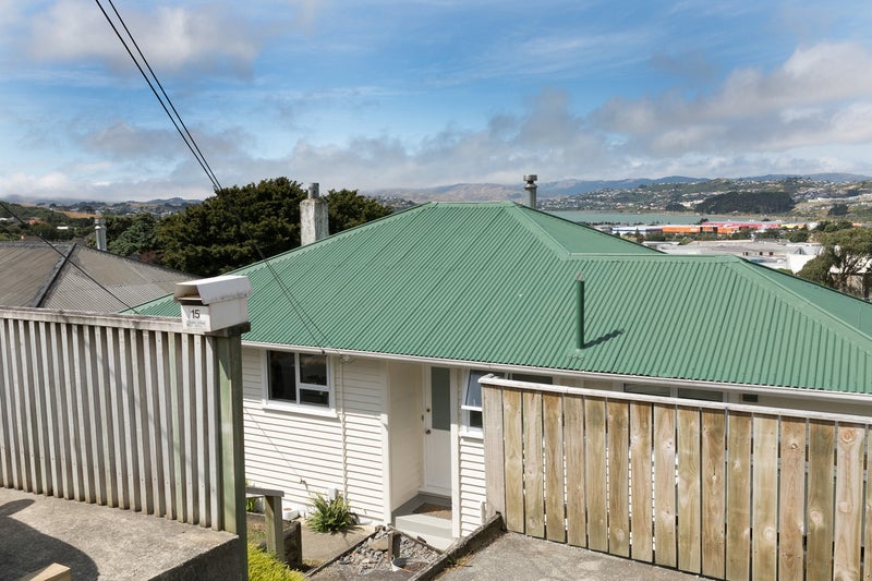 15 Waiho Terrace, Elsdon, Porirua - Carousel 2