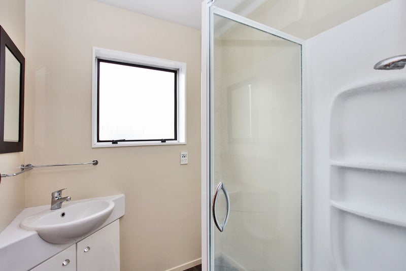 1/82 Hay Street, Bromley, Christchurch - Carousel 12