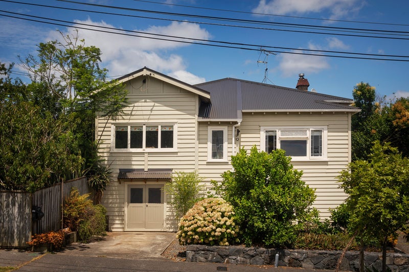 37 Cardigan Street, Morningside, Auckland - Carousel 1