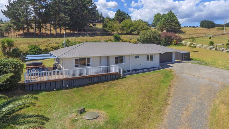 2992 Kaipara Coast Highway, Glorit, Warkworth - Carousel 2