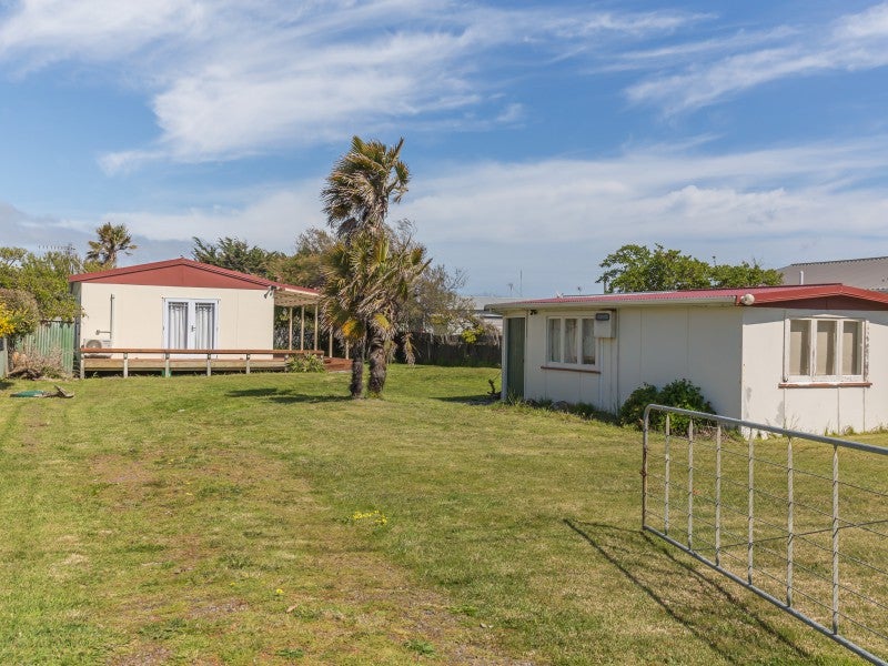 61 Koputara Road, Himatangi Beach, Foxton - Carousel 1