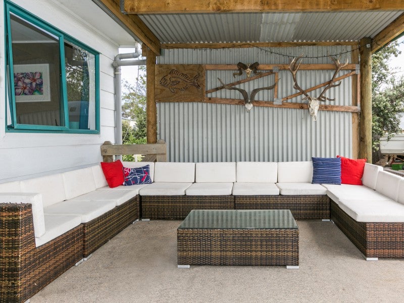 6 AIRINI Road , Waimarama, Hawkes Bay - Carousel 2