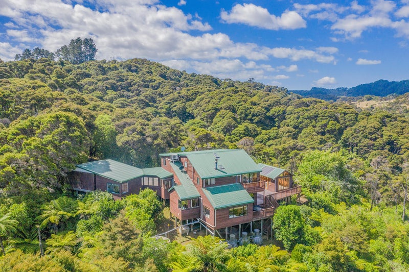 192 West Road, Papakura - Carousel 1