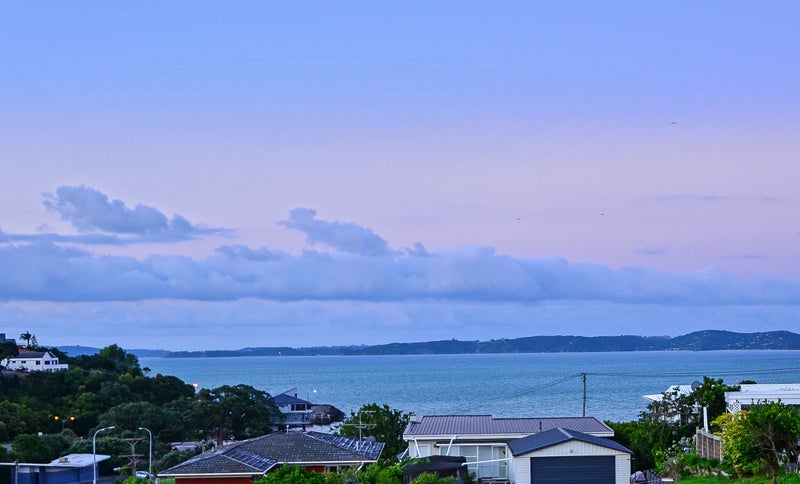 8 Rewa Road, Maraetai, Auckland - Carousel 2