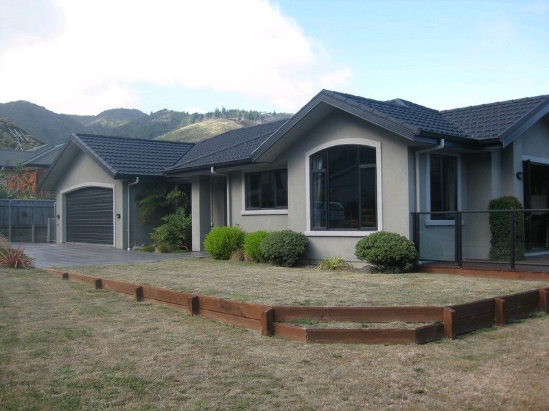 3 Frenchay Drive, Atawhai, Nelson - Carousel 2