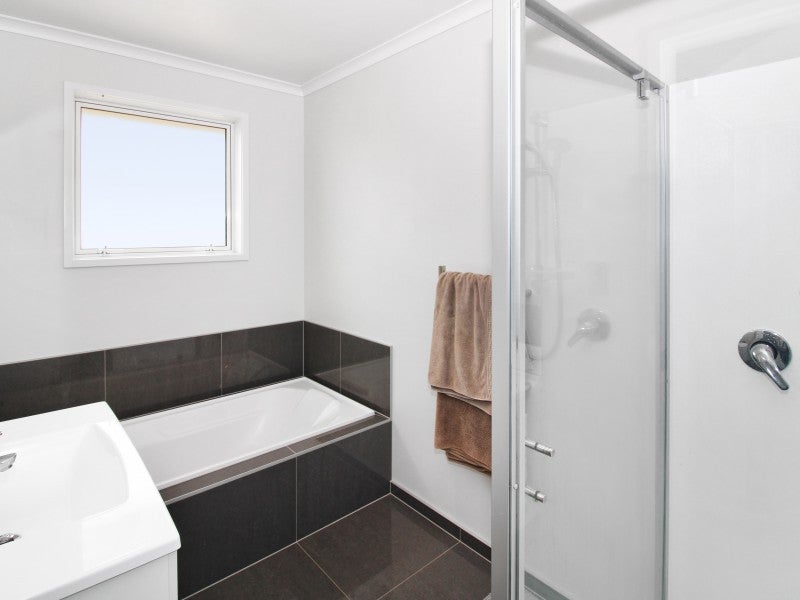 1 Ongarui Close, Whalers Gate, New Plymouth - Carousel 19