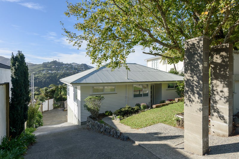 11 Rochester Street, Wilton, Wellington - Carousel 1