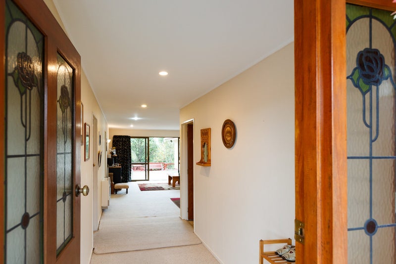 5 Hill Court, Awapuni, Palmerston North - Carousel 2