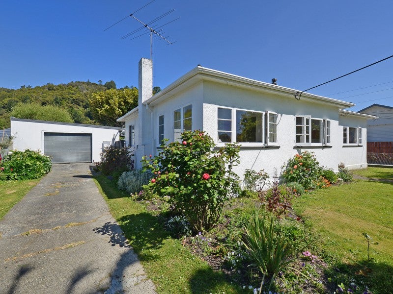65 Wilford Street, Wallaceville, Upper Hutt - Carousel 1