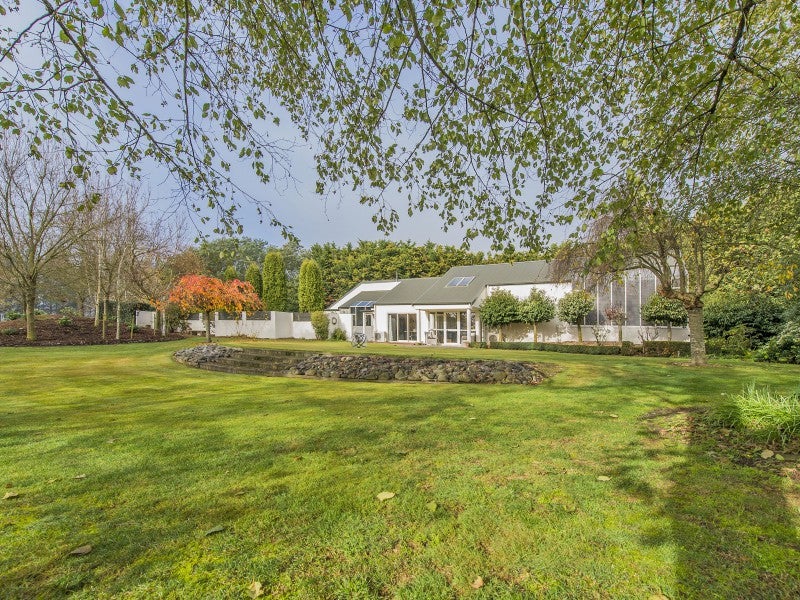 1437 Old West Coast Road, Christchurch - Carousel 1