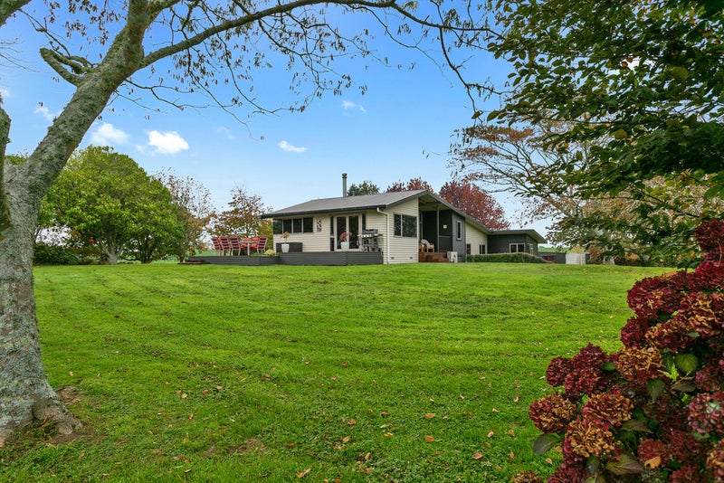 55 Finlayson Road, Ngahinapouri - Carousel 2