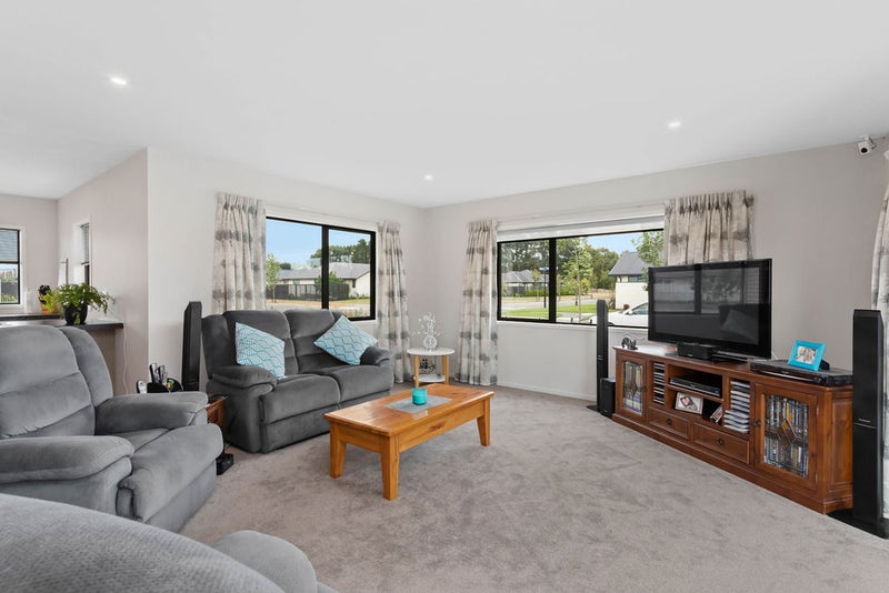 4 Emma Street, Marshland, Christchurch - Carousel 2