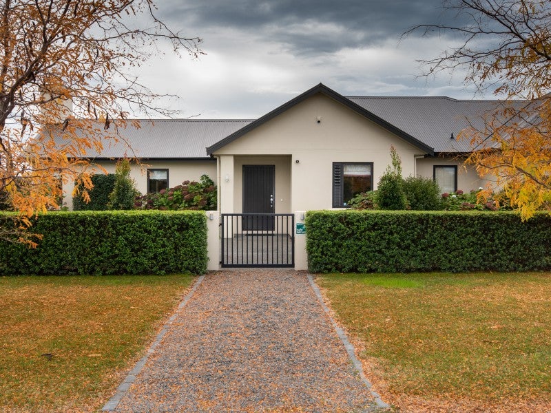 16 Gordon Street, Jervoistown, Napier - Carousel 2