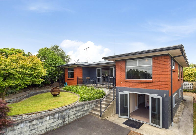 161 Mahoe Street, Melville, Hamilton - Carousel 1