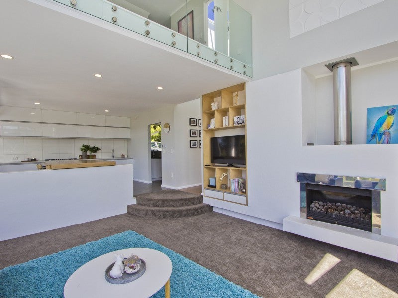 57 Pomare Road, Tirohanga, Lower Hutt - Carousel 2