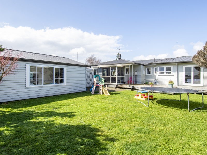 19 Bongard Street, Gate Pa, Tauranga - Carousel 1