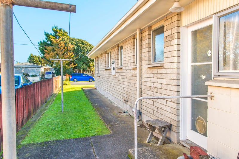 1/36 Churchill Avenue, Manurewa, Auckland - Carousel 8