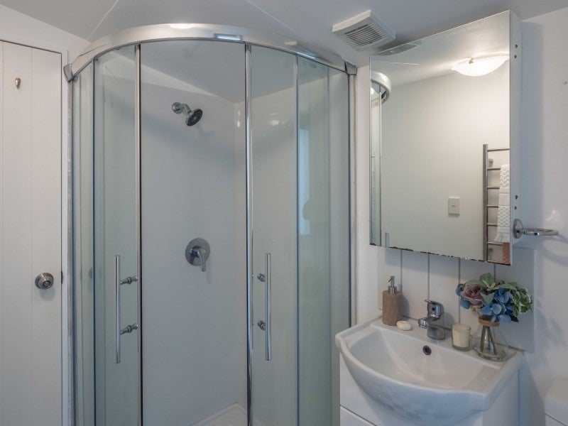 1/74A Liardet Street, Vogeltown, Wellington - Carousel 17