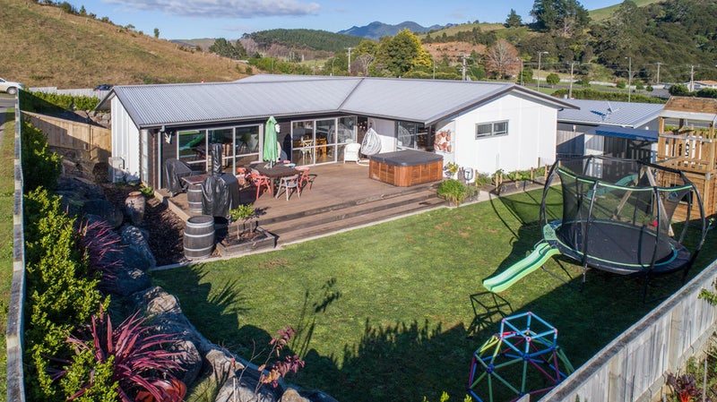 103 Te Tutu Street, Whangamata - Carousel 1
