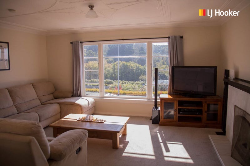 4 Riselaw Road, Calton Hill, Dunedin - Carousel 2