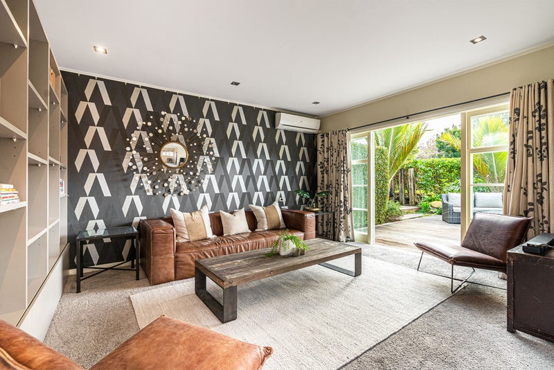 3 Kawau Road, Greenlane, Auckland - Carousel 2