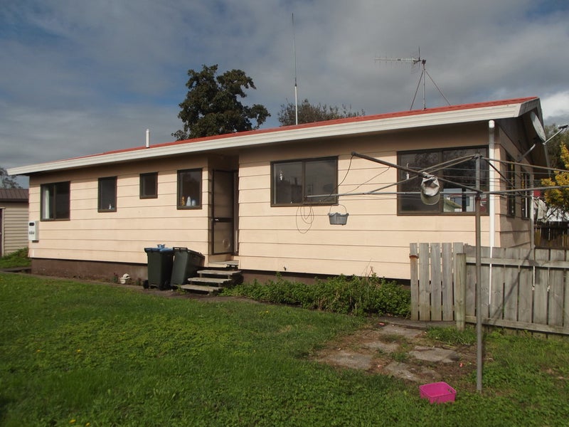 15B Frank Street, Koutu, Rotorua - Carousel 1