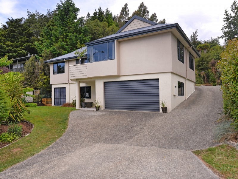 23 Hunt Terrace, Wakefield - Carousel 1
