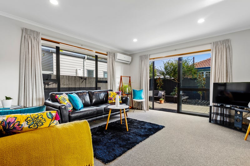 2-30/30 Jennifer Street, Bryndwr, Christchurch - Carousel 2