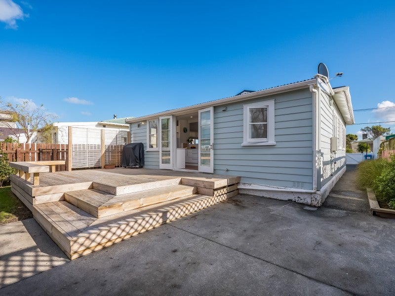 14 Baldwin Street, Moera, Lower Hutt - Carousel 2