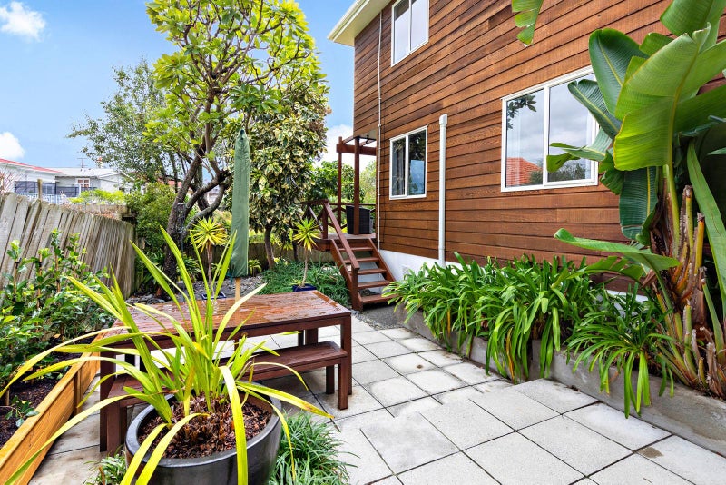 47A Tirotai Crescent, Westmere, Auckland - Carousel 2